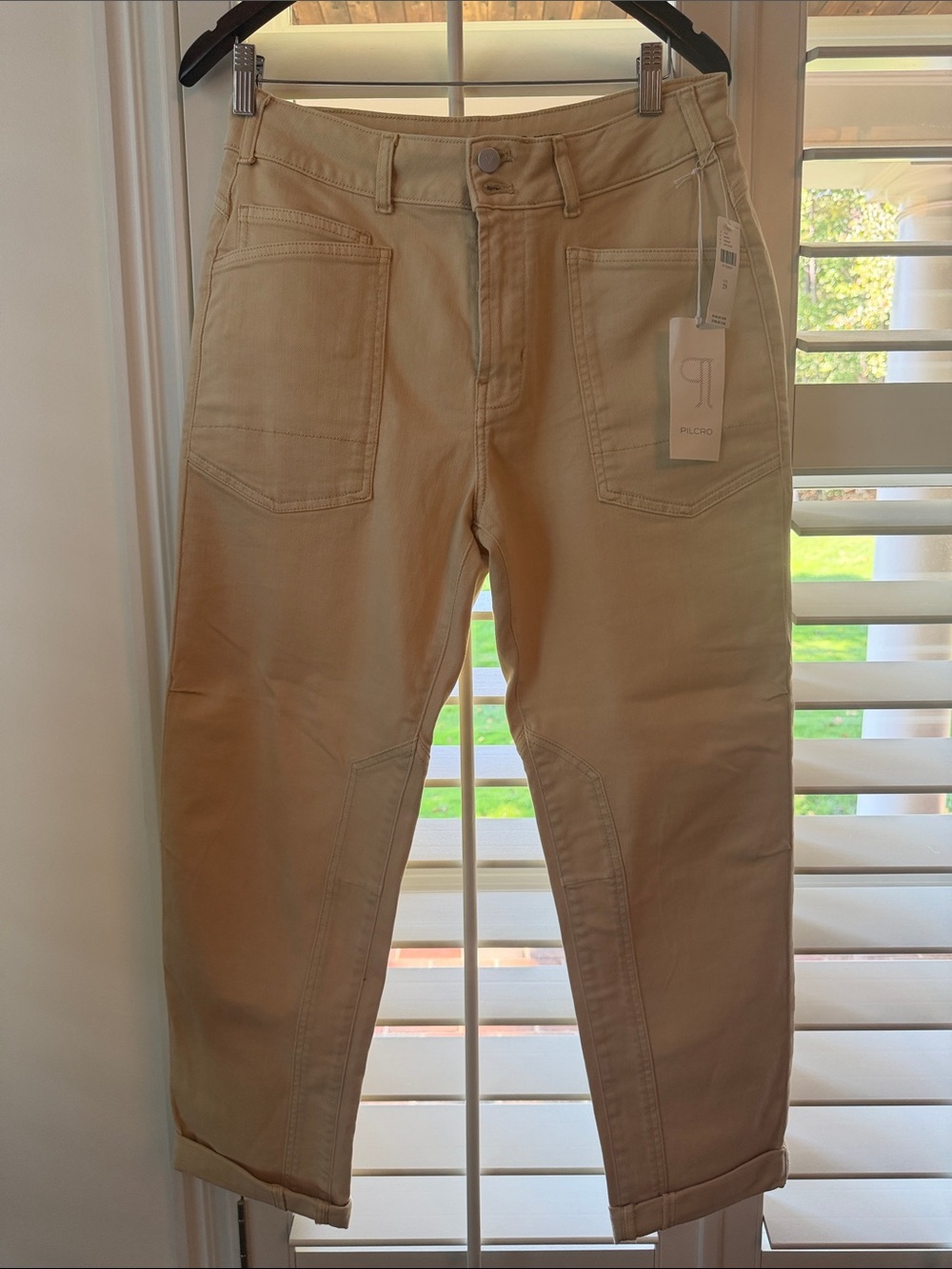 Pilcro Cream “The Wanderer” Jeans